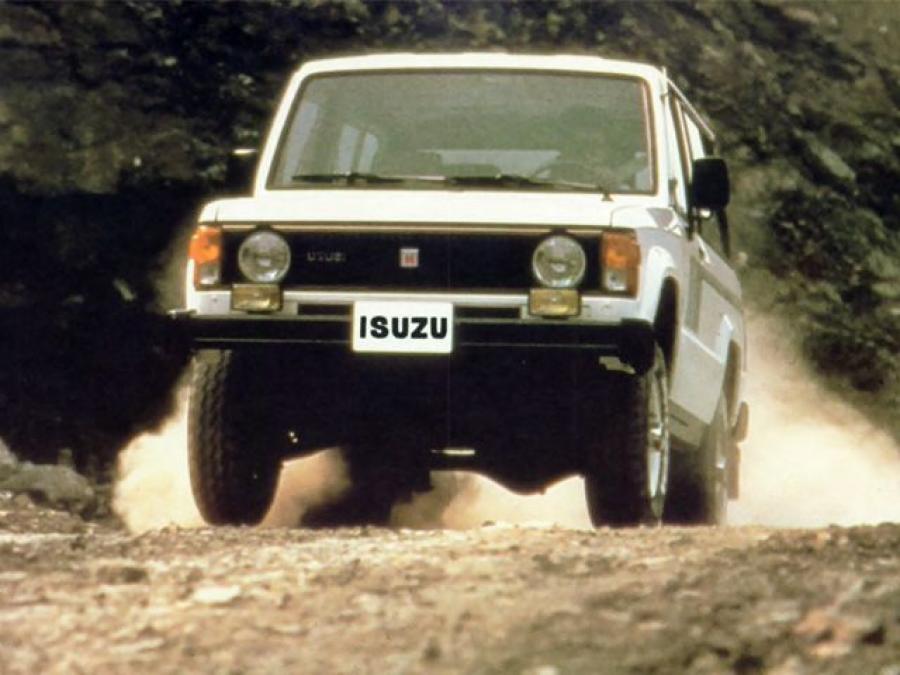  Isuzu Trooper II 2-Door 1983 года  (фото 6 из 7)